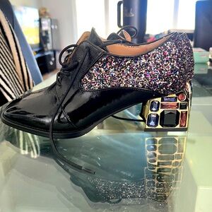 Women's Size 7 Fun Heels